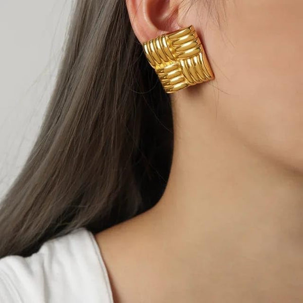 Interlaced Gold Earrings