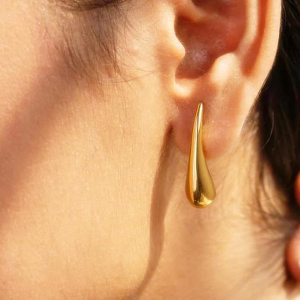 Teardrop Studs Earrings