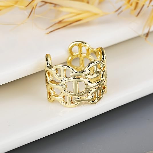 Royal Interlock Ring