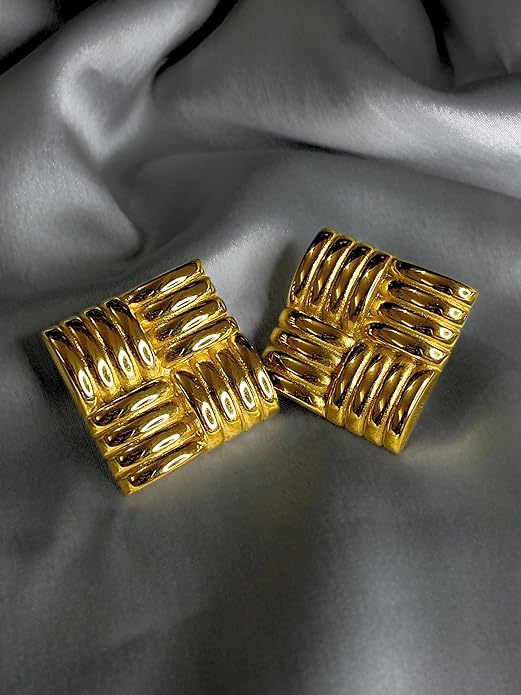 Interlaced Gold Earrings