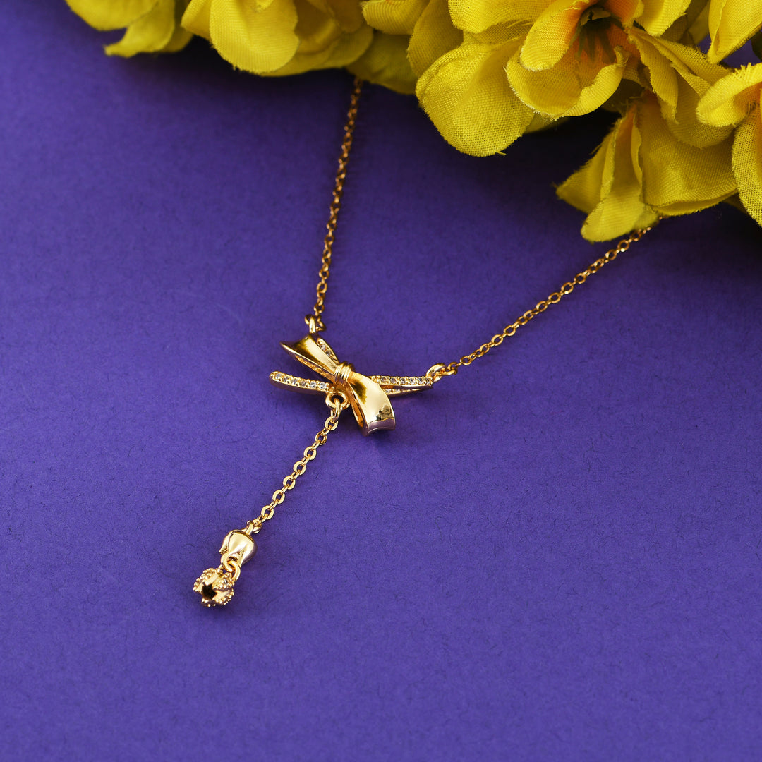 Love Knot Drop Golden Pendant Necklace