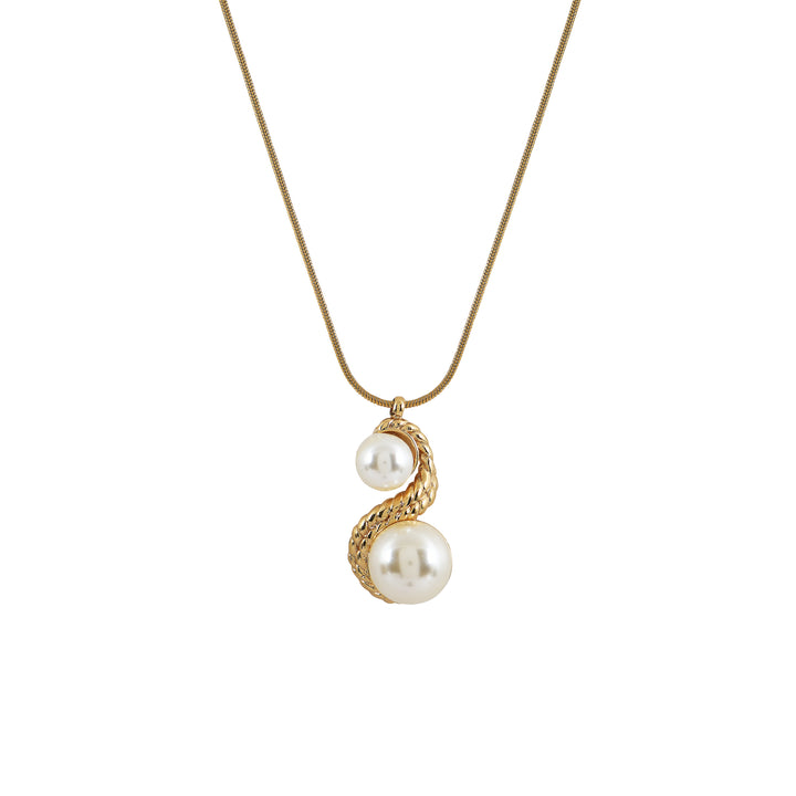 Lunar Glow Pearl Pendant Necklace