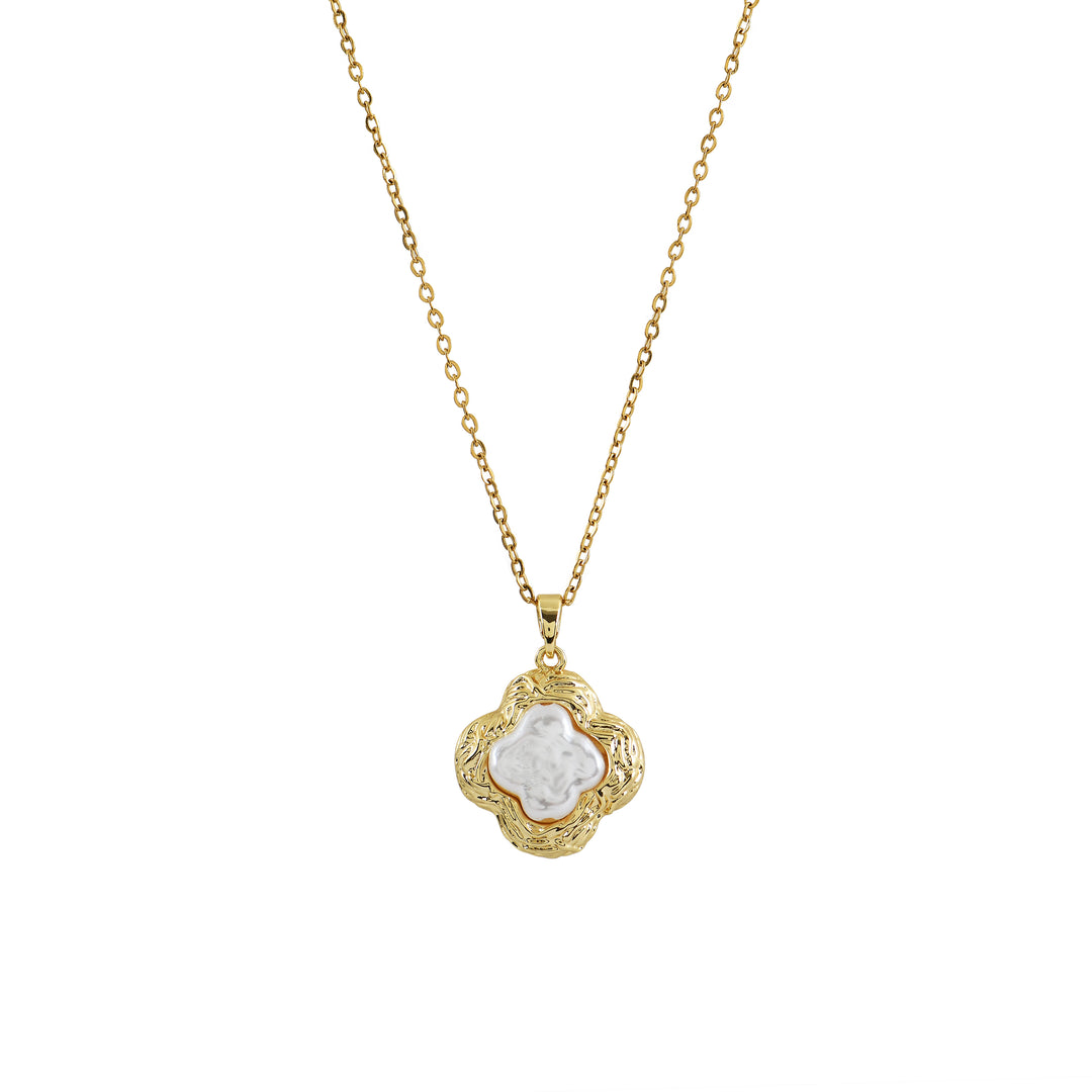 Mother of Pearl Clover Pendant Necklace