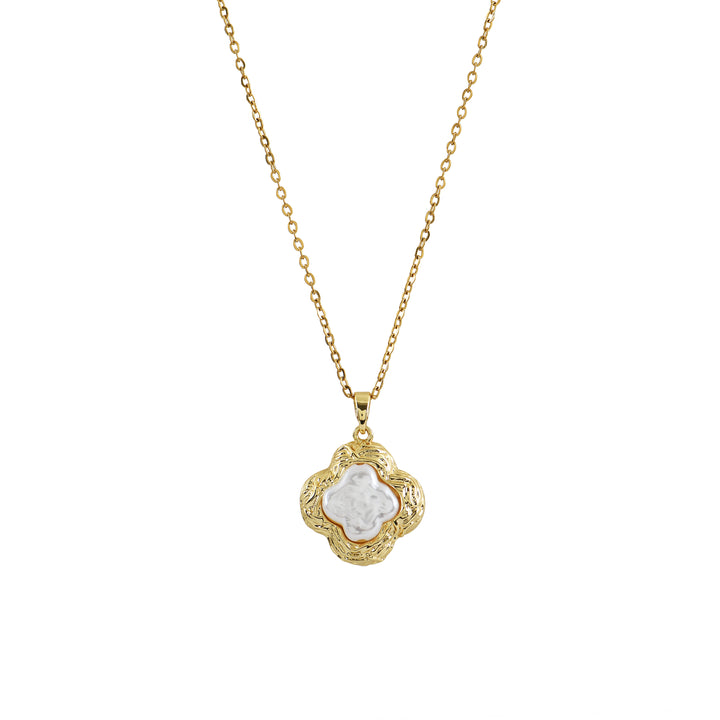 Mother of Pearl Clover Pendant Necklace