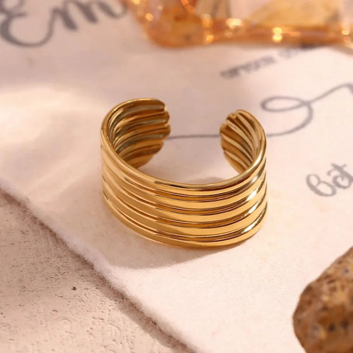 Cascade Glint Ring