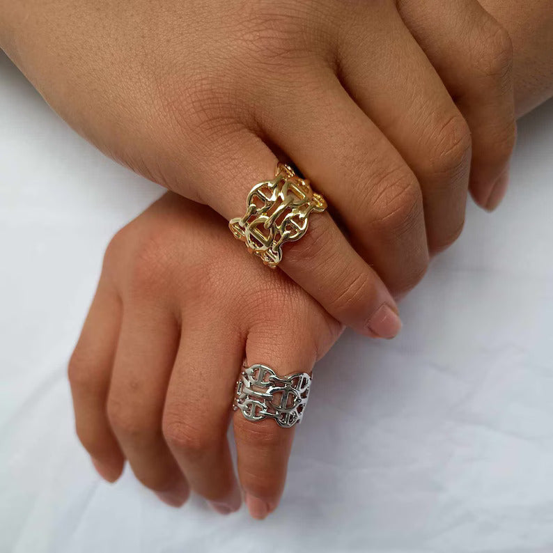 Royal Interlock Ring